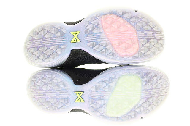 未使用品 ナイキ NIKE PG 1 SHINING PRE-HEAT 2017 28cm 911082-099 ポールジョージ シャイニング プレヒート バッシュ ブラック 黒