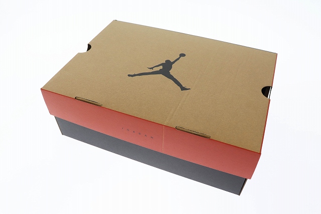 ナイキ NIKE AIR JORDAN 12 RETRO PLAYOFF エア ジョーダン レトロ プレイオフ CT8013-006 27.5 ホワイト ブラック