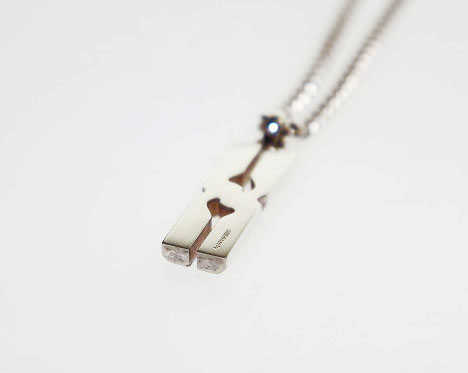 GUCCI ノットインフィニティ ネックレス Ag925