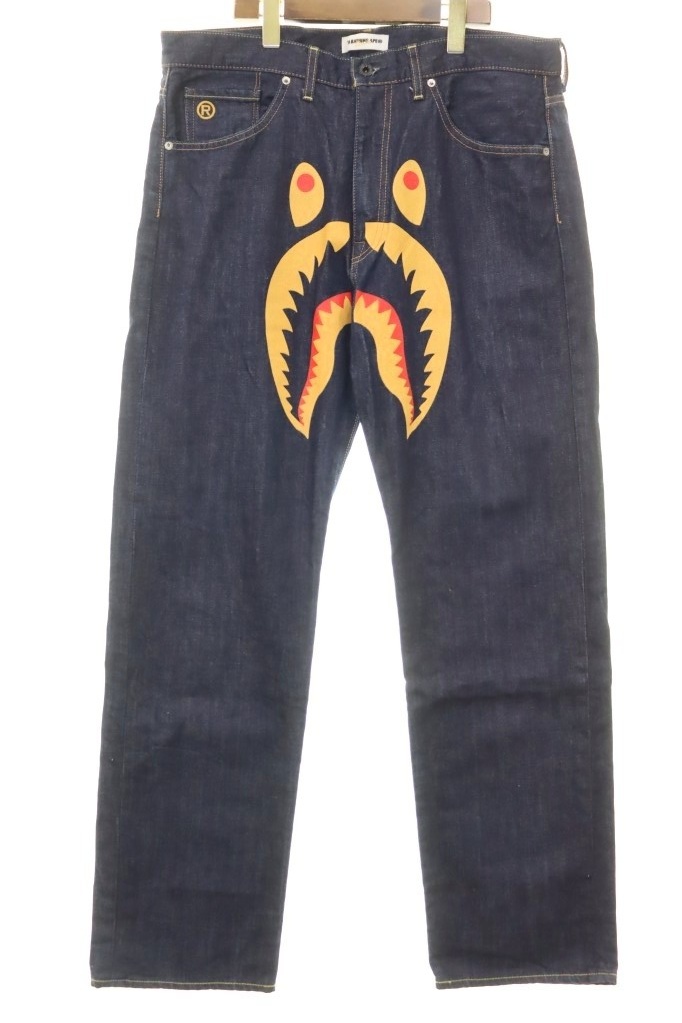 アベイシングエイプ A BATHING APE SHARK DENIM WGM XLサイズ シャーク ペイント デニム パンツ