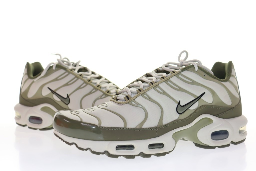 ナイキ NIKE AIR MAX PLUS LIGHT BONE 27.5cm FB9722-002
