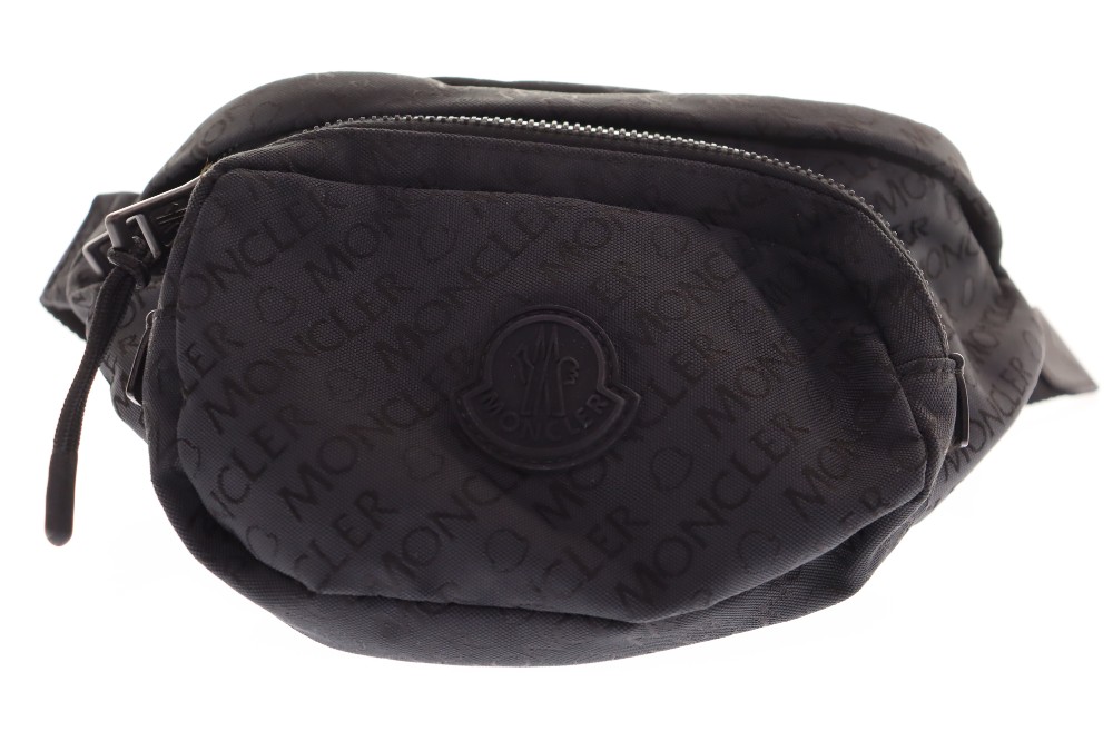 モンクレール MONCLER DURANCE BODY BELT BAG BLACK